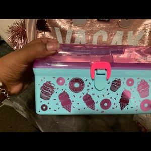 Kid jewelry case